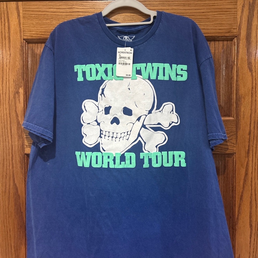 NORMSTROM AEROSMITH Blue Graphic Band T Size XL Skull ☠️ Cotton